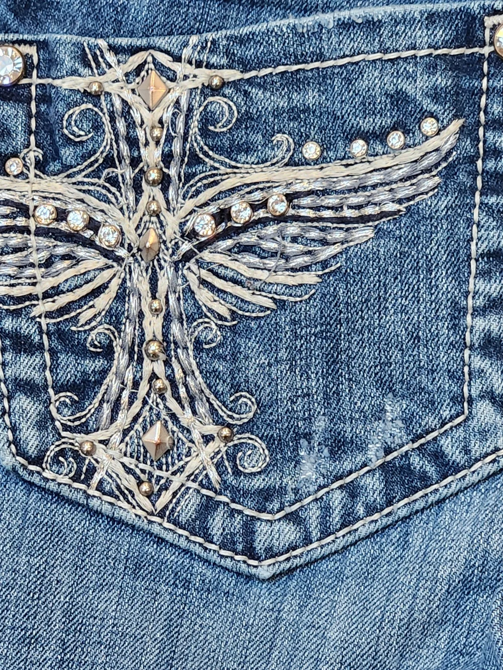 ✨ VINTAGE Miss Me Angel Wing / Cross Rhinestone Skinny Jeans - Sz 26 - Boho ✨ - Picture 10 of 16
